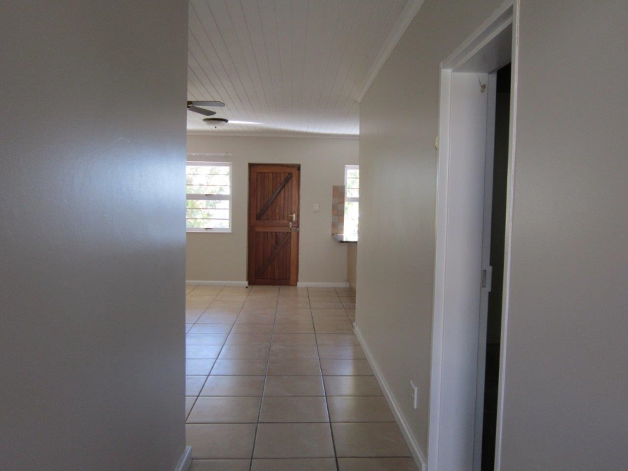 To Let 3 Bedroom Property for Rent in Beacon Bay Eastern Cape